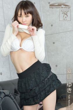 女王直接拉屎给贱奴吃vk